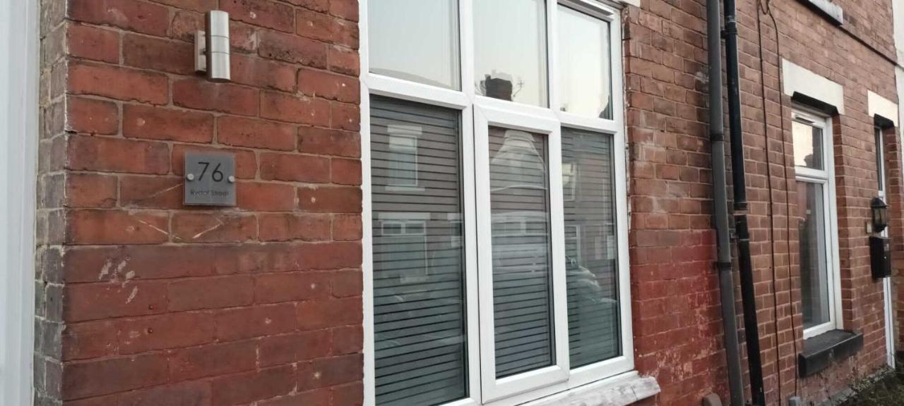 Rydal House 2 Bedroom House With Upstairs Bathroom Newton-le-Willows Luaran gambar